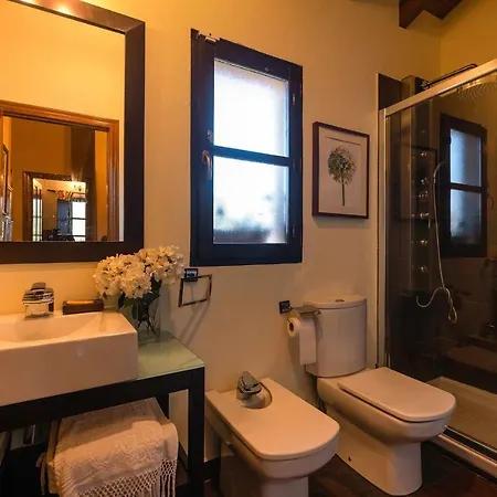 Castanin Jardin, Calma Y Llanes A 5 Min * Pancar