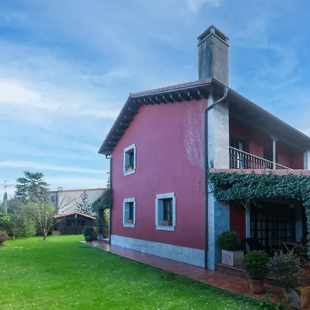 Feriehus Castanin Jardin, Calma Y Llanes A 5 Min *